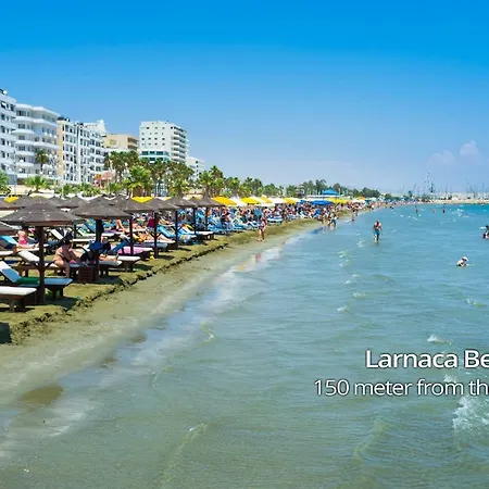 George's Seaside Paradise لارنكا